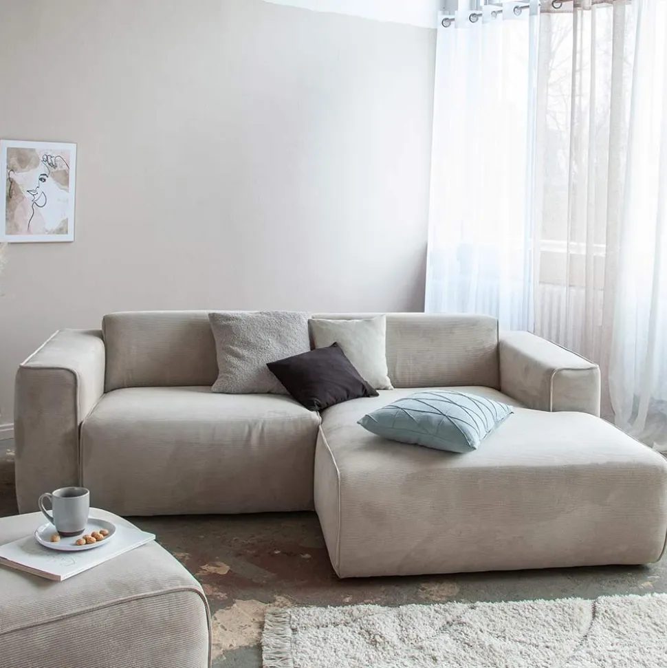 Hocker Isa
